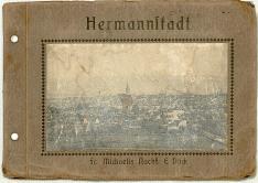 KÉZIRAT, FOTÓ, KÉPESLAP, DOKUMENTUM 263. HERMANNSTADT fotó album [Nagyszeben], Cca 1900. körül. Micaelis Nacss E. Drück. Német + magyar nyeven. 10 + 1 fénykép.