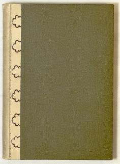 A két kötet egybekötve, korabeli, aranyozott, vaknyomásos gerincű félvászon kötésben, márványozott lapszélekkel. 168 mm. Jó állapotú példány. Ritka!