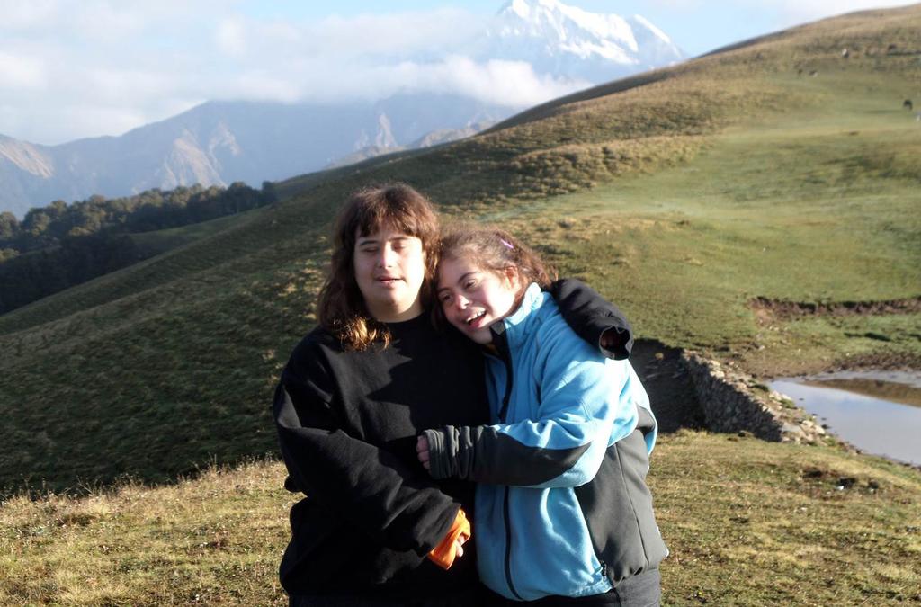 11 Interjú Interjú Irit-tel, aki Indiába ment hegyet mászni Irit Regev 29 éves. Irit Izraelben él. Az Akim tagja. Az Akim egy izraeli szervezet. Az Akim az Inclusion Europe tagja.