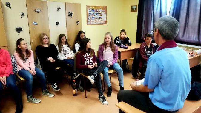 Gyertek hozzánk! Pályaválasztási bemutatók Nagy lépés előtt állnak, az általános iskolák végzős diákjai. Hol tanuljanak tovább? Melyik középiskolát válasszák?
