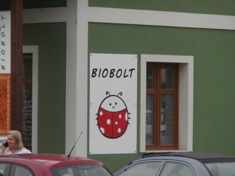 Jó példa az egyszerű, de hatásos reklámfelület