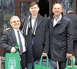 2017. május-június 7 Nemzetközi kitekintés EVDSZ nemzetközi tevékenysége A 2017 es év sem szűkölködik nemzetközi események, hírek tekintetében szakszervezeti szempontból.