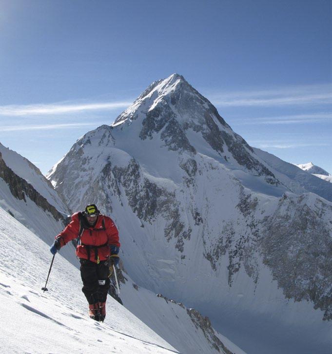 A PETZL CSAPATA A Petzl számára a tudás megosztása többek között számos sportoló támogatásán keresztül valósul