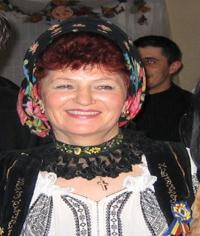 CV Baza de date BJM BIRIŞ, Veta, cântăreaţă de muzică populară; n. 11 aug. 1949, Veseuş, AB. Studii: cls. prim. şi gimnaziale la Jidvei (1956-1966); Şc. profesională de sticlărie Mediaş (1966-1969).