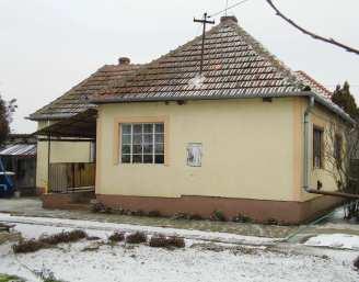HOMLOKZATKÉPZÉS, ANYAGHASZNÁLAT (SZÍN)