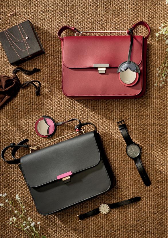 Michael Kors Brilliance nyaklánc Michael Kors Brilliance necklace Furla Elisir nôi keresztpántos táska Furla Elisir