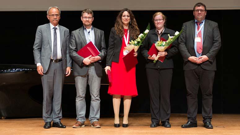 Az esemény fõvédnökei Páva Zsolt Pécs polgármestere és Bódis József rektor voltak. Amegnyitón megjelent 760 regisztrált kollégát a város vezetése nevében dr. Õri László alpolgármester köszöntötte.