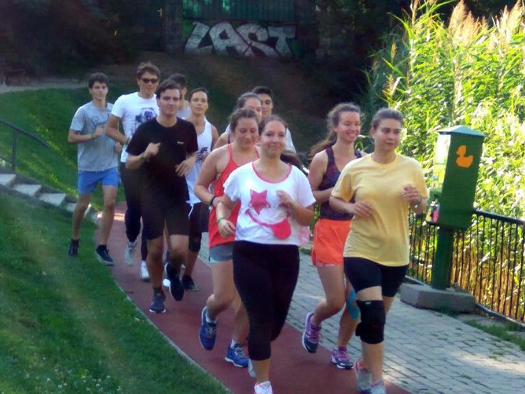 TÁBORI ÉLETKÉPEK