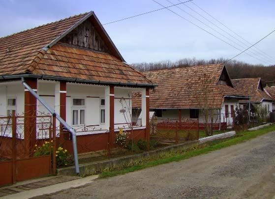 Falusias településeken nem javasolt túl magas házak építése, melyek zavaró