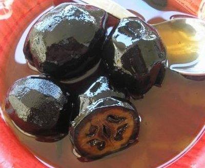 Hozzávalók: 1 kg zöld dió 1 kg cukor 5 g citromsav Az egészen fiatal zölddiókat néhány napig egy rétegben kiterítve a napon