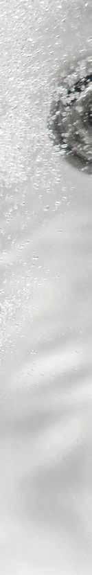 Haiti alapfelszereltség Férőhely 1 fekvő és 5 ülőhely Méret 206 x 197 x 90 cm Fúvókaszám 31 db rozsdamentes acél Masszázspumpák száma 1 db +1 db keringető szivattyú 110 W Színterápia igen