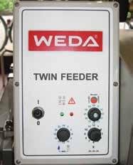 TwinFeeder Önetető szenzorokkal, hogy az állatok jól érezzék magukat A TwinFeeder elektronikusan vezérelt, szenzor technikával ellátott önetető. A takarmány hozzákeverésekor a vályúba víz folyik.