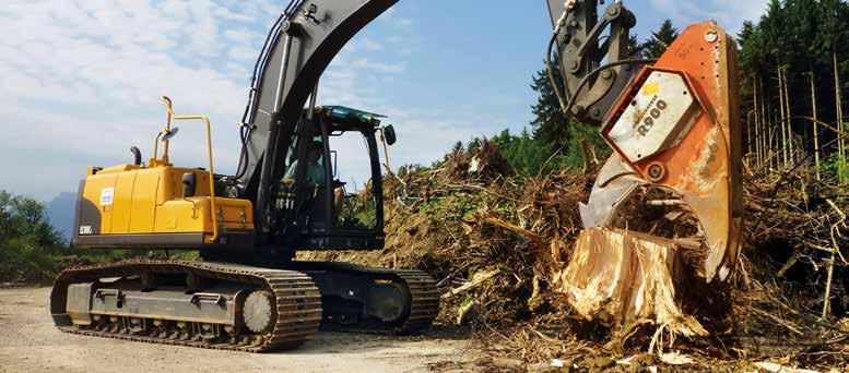 Woodcracker R a tuskó kíméletes kiemelése és azonnali aprítása