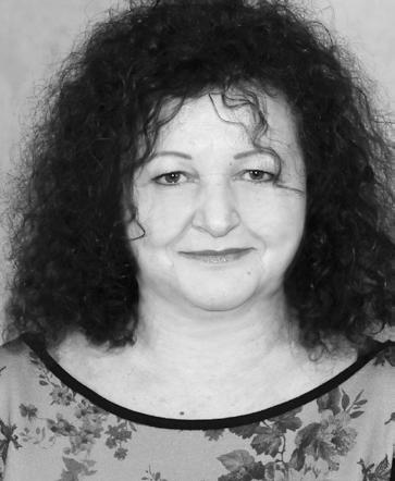 Hét évig dolgozott ezen a területen a Nemzeti Fejlesztési Ügynökségnél, majd az NGM-ben. Az intézet főmunkatársa, fáradthatatlanul viszi előre az intézet projektjeit.