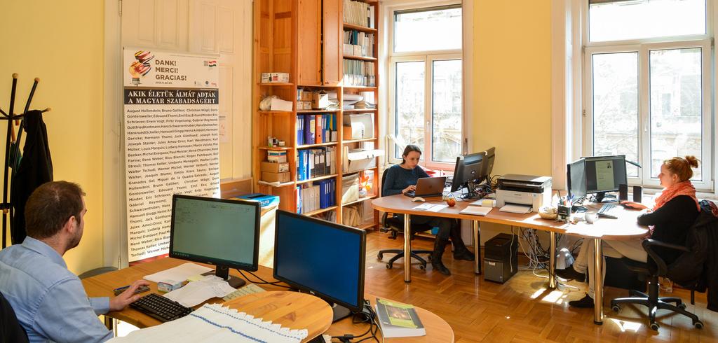 művészeti brainstormingra anélkül, hogy ezek a találkozók a napi ügyvitelt megzavarnák,