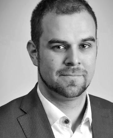 AZ INTÉZET FELÉPÍTÉSE, MUNKATÁRSAK, KÖLTSÉGVETÉSI FŐSZÁMOK Állandó és megbízott munkatársak A PHILIDOR INTÉZET ÁLTALÁNOS BEMUTATÁSA 9 Az intézet jelenleg egy háromfős operatív egységgel működik,