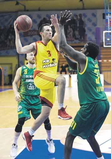 24 BASKETBAL štvrtok 30. 11. 2017 MBK RUŽOMBEROK GOOD ANGELS KOŠICE 56:59 (30:27, 54:54) po predĺžení v Európskom pohári FIBA Úspešná stíhacia jazda Košičaniek V záverečnom 6.