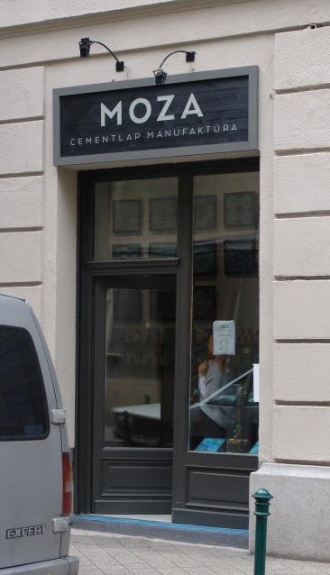 Reklámok elhelyezésére, kialakítására vonatkozó elvek meghatározása Reklámberendezések célja, hogy felkeltse az érdeklődést, beinvitálja a vásárlókat.