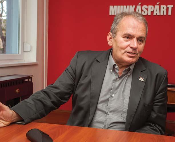 2 A BALSZEMMEL Thürmer Gyula M. Í,. M,,. E,,. ISTEN ÉLTESSE AZ EGYESÜLT ÁLLAMOKAT? Isten éltesse Önöket, nemzeteiket, Isten éltesse az Amerikai Egyesült Államokat!