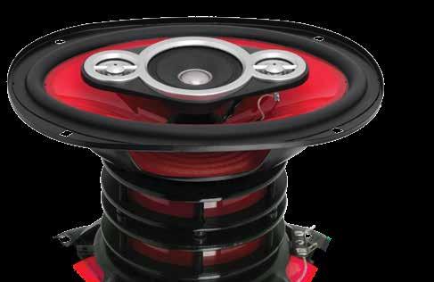 5"/130 mm Teljesítmény: 80 W