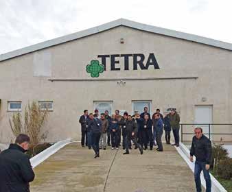 HÍREK Ezt követően a Tetra tenyésztői munkáját bemutató, Gerhard Lorenz