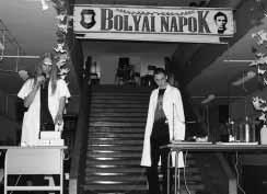 Mindennapjaink sportolnak, foglalkoznak a mûvészetek különbözõ ágaival; ill. tartanak különös állatokat. A tábor túl jól (?) sikerült, hiszen azóta két tanuló is szeretett volna átjönni hozzánk.
