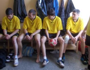 Versenyek, eredmények SPORT Református Középiskolák Országos Teremlabdarúgó Bajnoksága Mezőtúr, 2012. március 23. Végeredmény: VII. hely Szalkai Gábor (csk) 12.