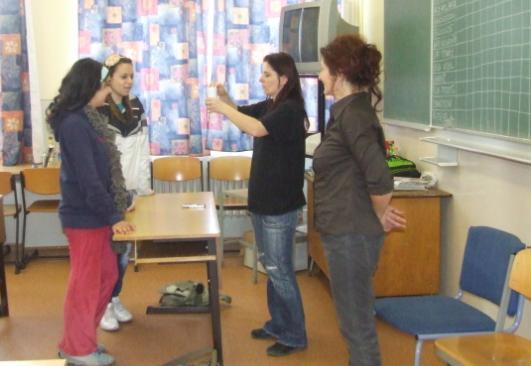 pedagógusainak, dolgozóinak!!! Köszönjük a tanulóknak a részvételt, a szülőknek a sok finom süteményt!!! Külön köszönet a 10.