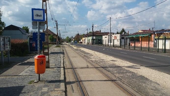 - Kalmár Ilona sétány - forgalomcsillapító bordák építése, kerékpáros útvonal kitáblázása.