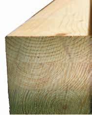WPC teraszburkoló A fa műanyag kompozit kültéri burkolat (WPC - Wood Plastic Composite) 60 % bambusz rostpor, 30 % nagy sűrűségű polietilén (HDPE) és 10 % vegyi adalékanyag keveréke, melyet magas