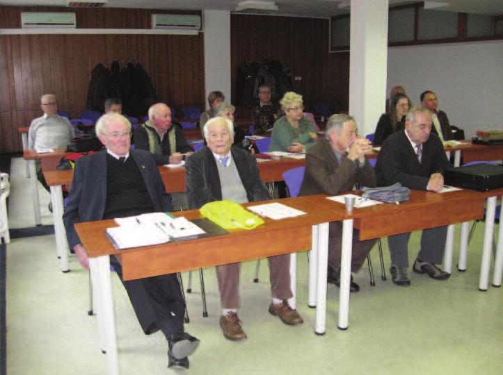 gejunuloj, laŭaĝe maljuniĝas la IFEF-membraro, kontinue malkreskas la membro-nombro de nia federacio. Ankaŭ en Hungario iomete malaltiĝis la nombro de membroj de niaj fakgrupoj.