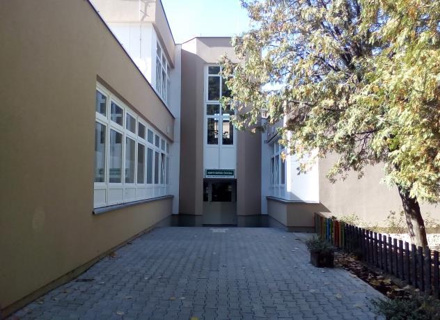 2. 2. Az óvodáink sajátos arculata AZ ÓVODÁINK EGYÉNI ARCULATÁT a KÖVETKEZŐK JELLEMZIK 1.