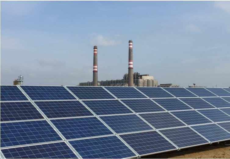 Jelenlegi státusz Megújuló energiatermelő létesítményeink PHOTOVOLTAIKUS NAPERŐMŰ PARK