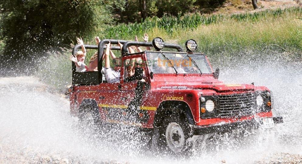 Kirándulások Fethiye-ből JEEP SAFARI A vendégeket a hoteltől elszállítják a talákozási pontra, ahonnan dzsippel folytatják útjukat Saklikent felé döcögős utakon, a hegyek között, folyómedrekben.