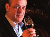 SAUSKA TOKAJI 113 CUVÉE 2016 & 10-12 C 1-2 év Tokaj $ Furmint, Hárslevelű, Muskotály, Chardonnay és Sauvignon Blanc Illatában barack, szőlő, a muskotály kedvességével Sült csirke, saláta 1574,- 1998,