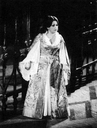 Elvira Giacomo Puccini: