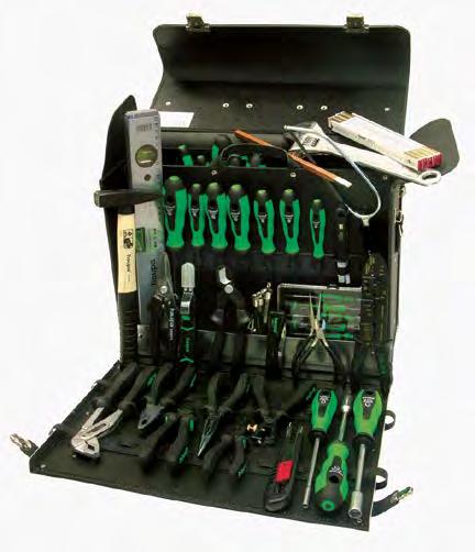 Szerszámkofferek Szerszámkoffer Phoenix Szerszámkoffer elektromos szerelők részére, fekete marhabőrből, 39 szerszámmal. Koffer 220070.