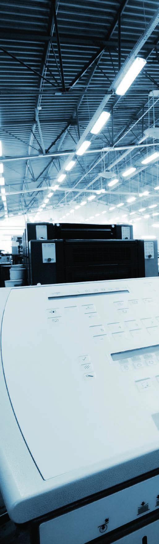 TOSHIBA LIVE: GYÁR TOSHIBA A GYÁ- RAKBAN Egy 1.000 m 2 -es gyártóterületű nyomdát és az alkalmazottak irodáit szereltük fel egy TOSHIBA rendszerrel, amely hűteni és egyidejűleg fűteni is képes.