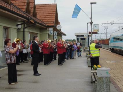 Glasilo je vpisano v register javnih glasil pod zaporedno številko 485.