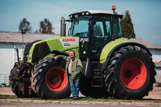 AXIÁL agritech 13 BÜSZKÉN DOLGOZOM A LEGJOBB GÉPEKKEL Szöveg: Vas Magdolna, Képek: Molnár Arnold HORVÁTH SÁNDOR AZ AXIÁLOS KOLLÉGÁKAT BEMUTATÓ