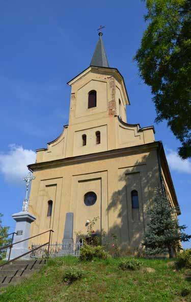 Karancsalja egyetlen korábbi korból megmaradt épülete a katolikus templom, mely a falu feletti dombot koronázza. A mai templom elődje a XVIII.