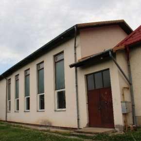 42 ÁLTALÁNOS LAKÓ ÉS INTÉZMÉNYI TERÜLET INTÉZMÉNYI