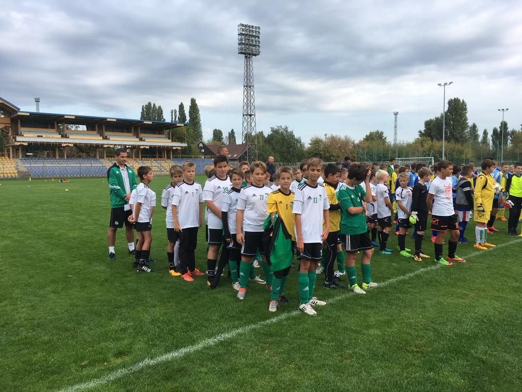 LELÁTÓ Wwww.keruletufc.hu A II.