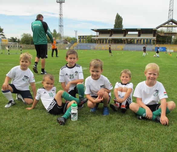 2011/2012-ben születettek Augusztus végén 35 gyerek részvételével megrendeztük az első kiválasztó tábort. Nagyon jó időjárást fogtunk ki a 4 nap alatt.
