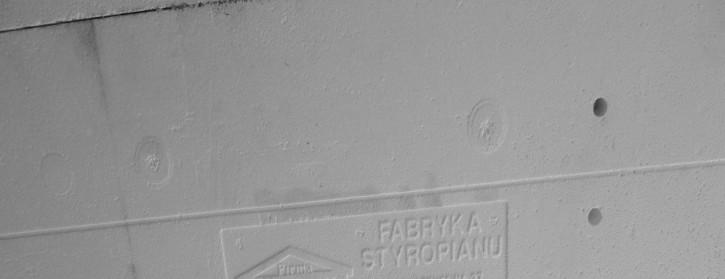 az építés közbeni ideiglenes merevséget, és a megfelelő alátámasztással együtt