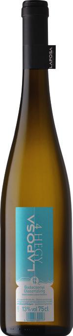 The citrusy nose typical of Riesling is accompanied with the spiced Taminer s floral and tropical fruit aromas. White-fleshed fruits dominate on the palate.