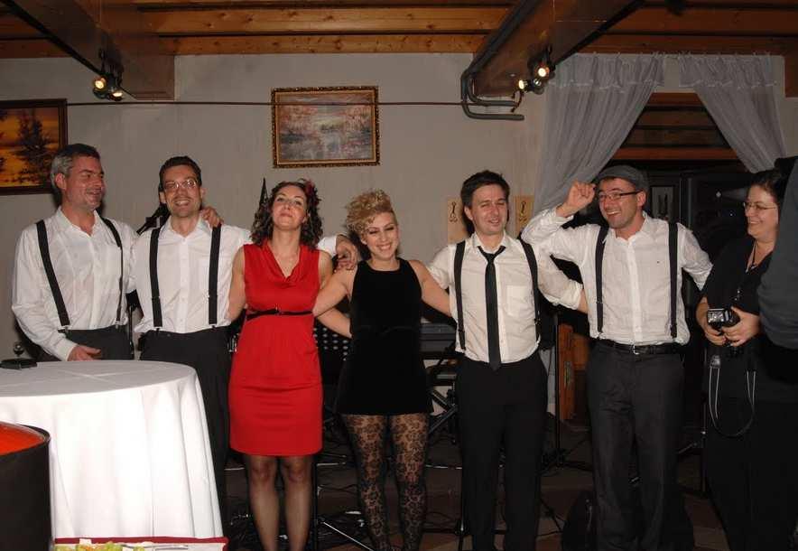 Party 2011.