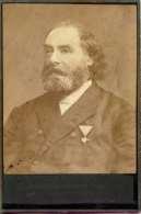 történész rabbi már a kiegyezés és az emancipáció felől szemlélte Ferenc József uralkodását. 286 Hódoló zeneművek írása a kor bevett gyakorlata volt.