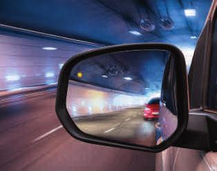 Ha Ön nem reagál időben, a rendszer automatikusan működteti a fékeket.