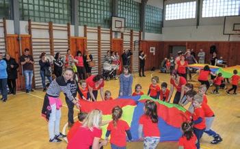 Tento rok to boli loptové hry, detská joga, skákanie na trampolínach v J & F-it Sports komplexe a dance aerobic hodina s Ferdom. Vyvrcholením týždňa bola Škôlkarská olympiáda (viď.